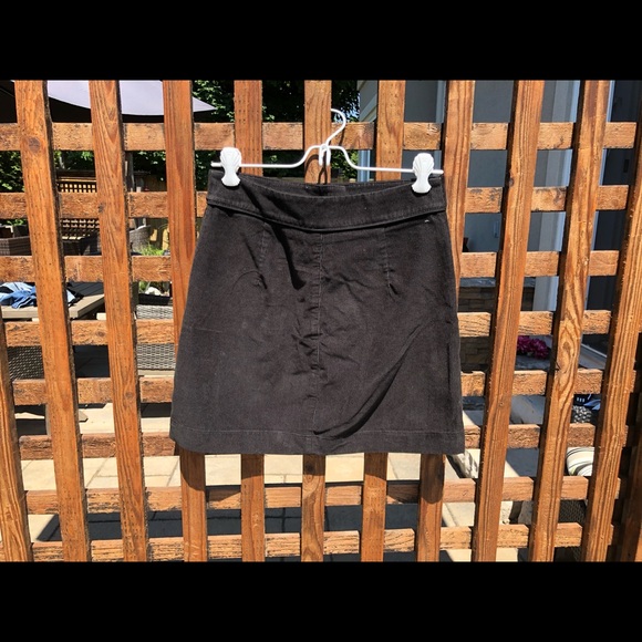 Wilfred High Wasted Black Skirt - Picture 4 of 6